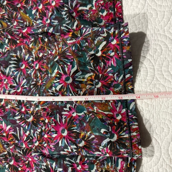 lululemon athletica Floral Multi Skirt - Picture 9 of 14